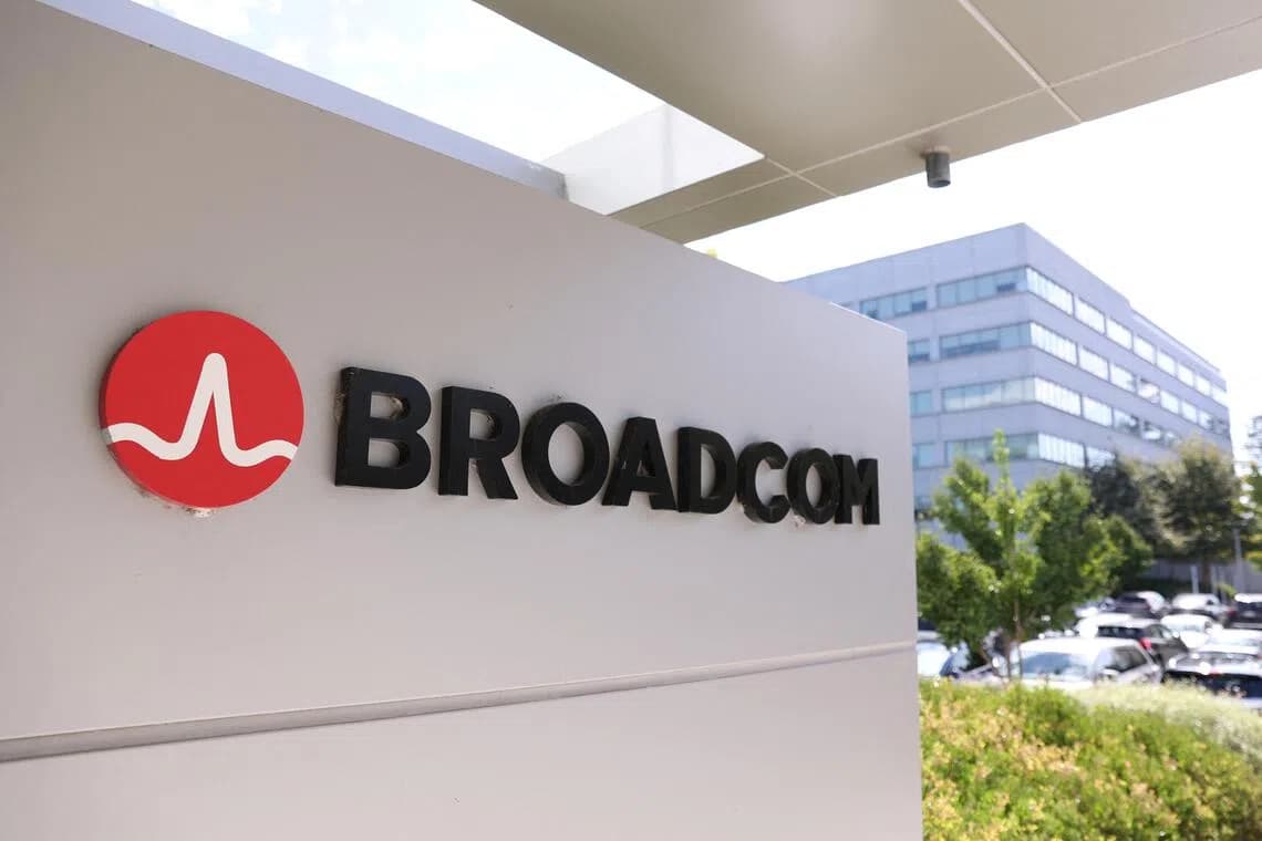 Broadcom's AI Revenue Outlook Falls Short of Expectations
