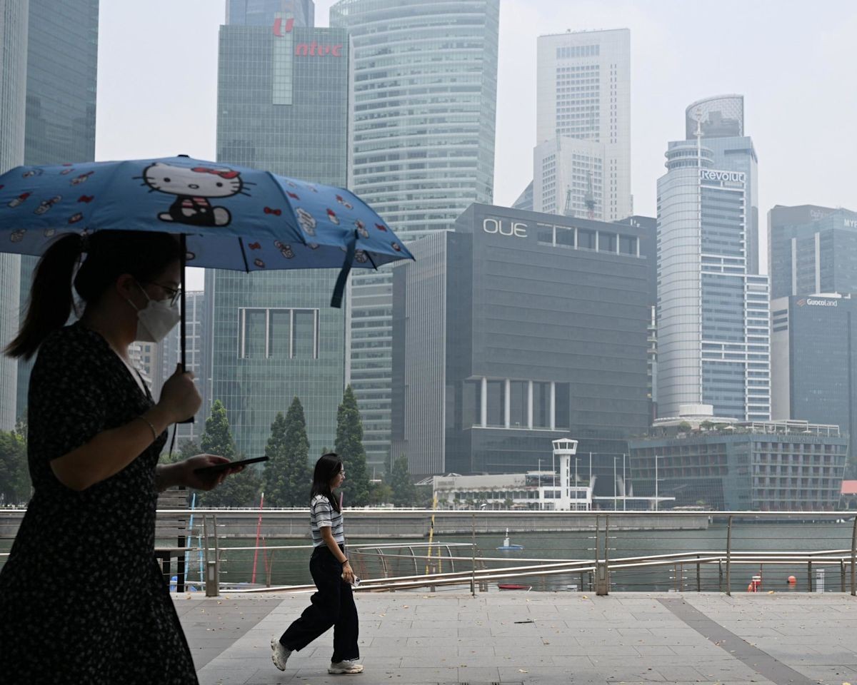 Singapore Haze Threatens F1 Showcase as 'Super' El Niño Worsens Regional Fire Season