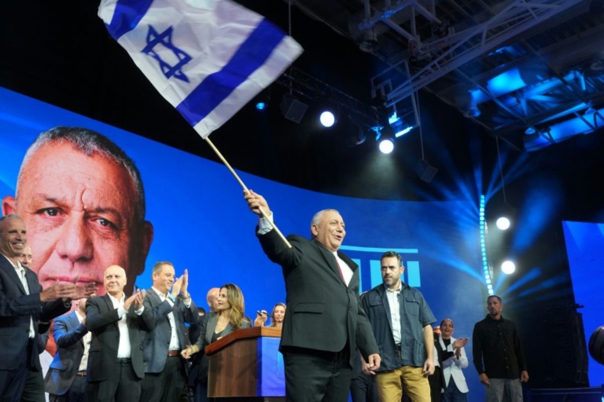 Israel Election Exit Polls Show Dead Heat as Netanyahu Faces Eisenkot